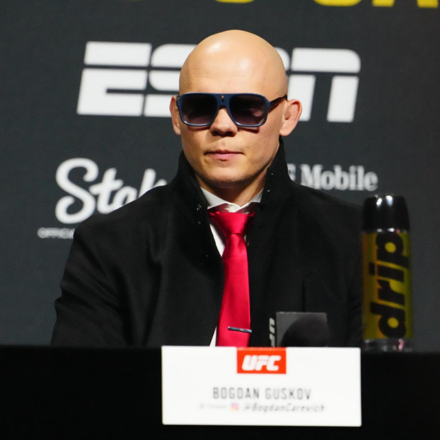Bogdan Guskov 