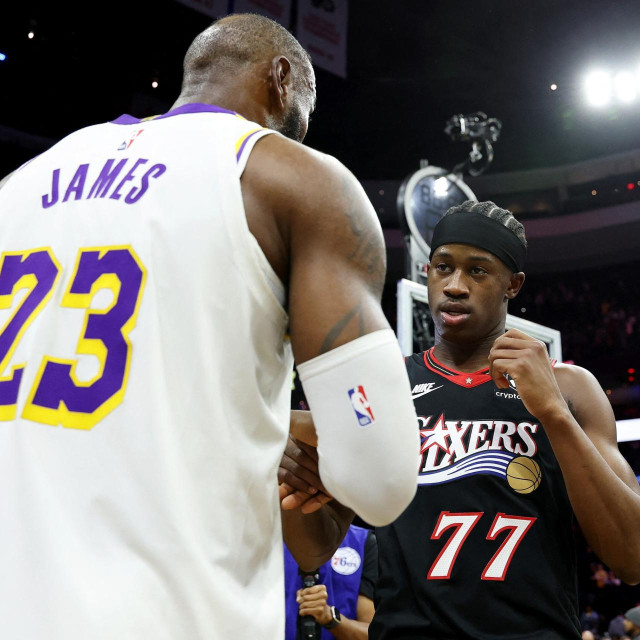 VJ Edgecombe i Lebron James