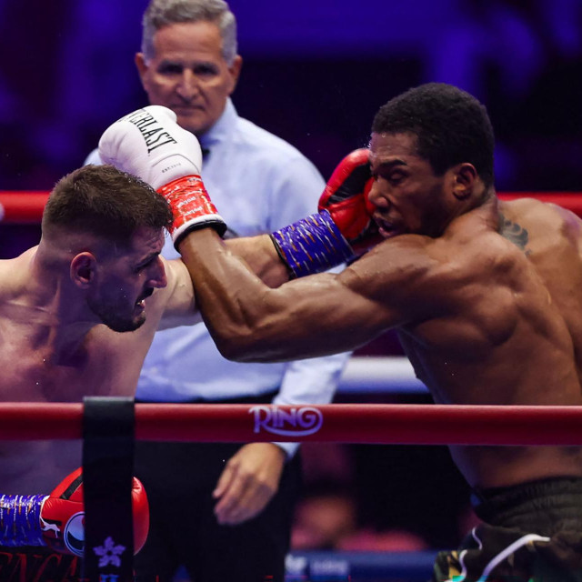 Kristian Prenga (lijevo) i Anthony Joshua (desno)
