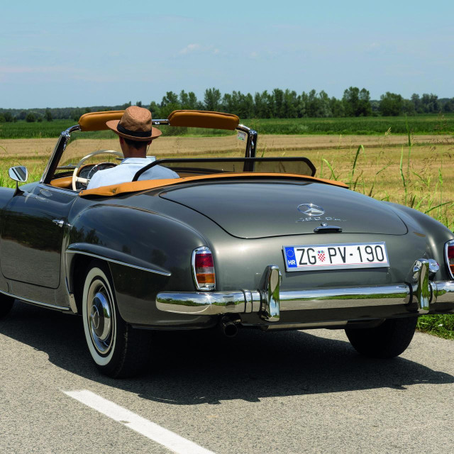 Mercedes 190 SL