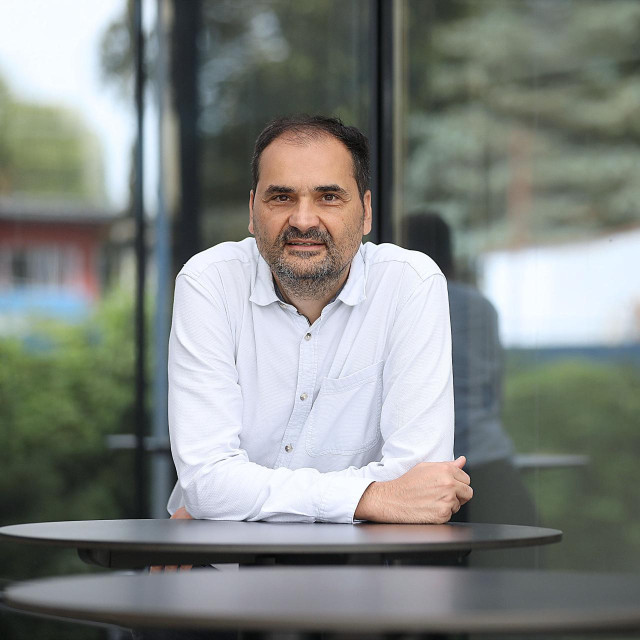 Dr. Mile Šikić, redoviti profesor na Fakultetu elektrotehnike i računarstva (FER) te voditelj grupe na Genome Institute of Singapore (GIS)