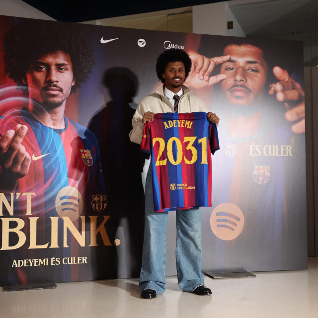 Povremeni njemački reprezentativac, Karim Adeyemi, iz Borussije Dortmund prešao je u Barcelonu, potpisavši četverogodišnji ugovor katalonskim klubom