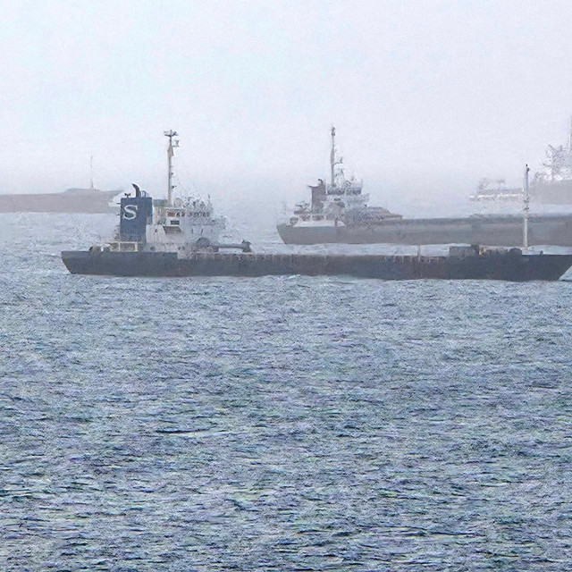 39341868