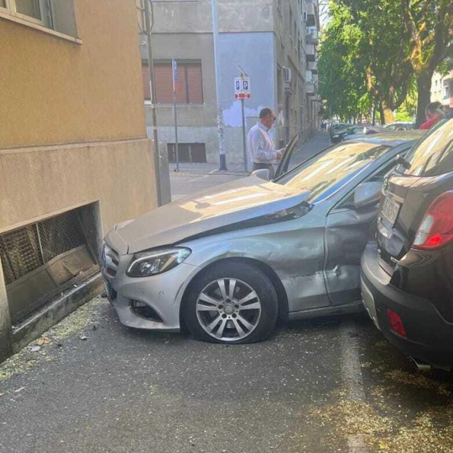 Prometna nesreća u Zagrebu