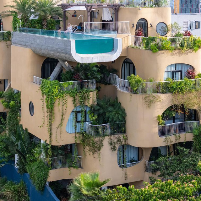 Saha Casa Boutique Hotel by Ho Khue Architects