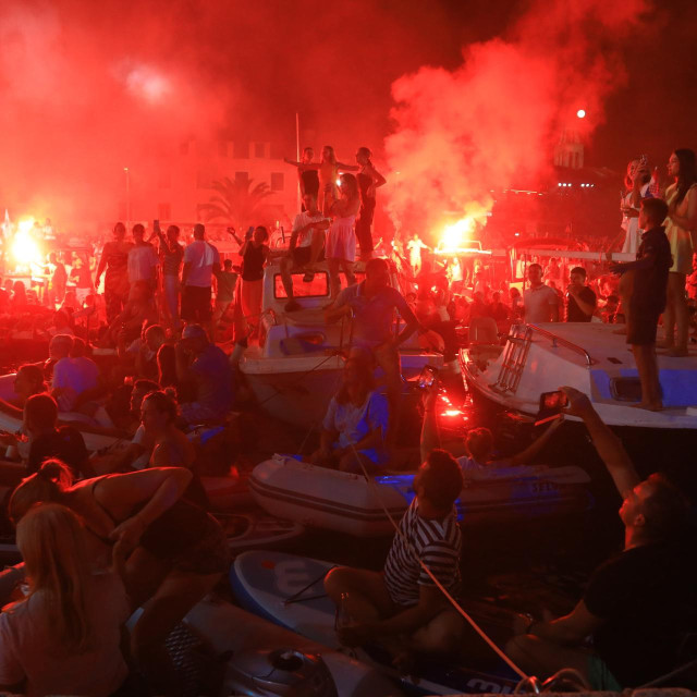 Koncert u čast Oliveru u Veloj Luci