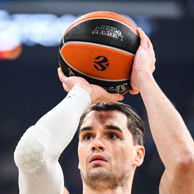 Mario Hezonja