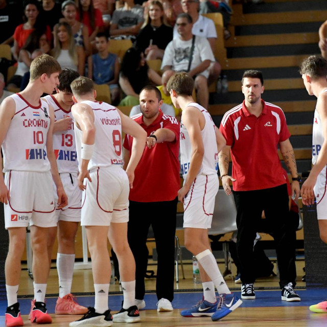 Bolan poraz od Poljske doživjeli su u petak Luka Kralj i njegovi igrači
