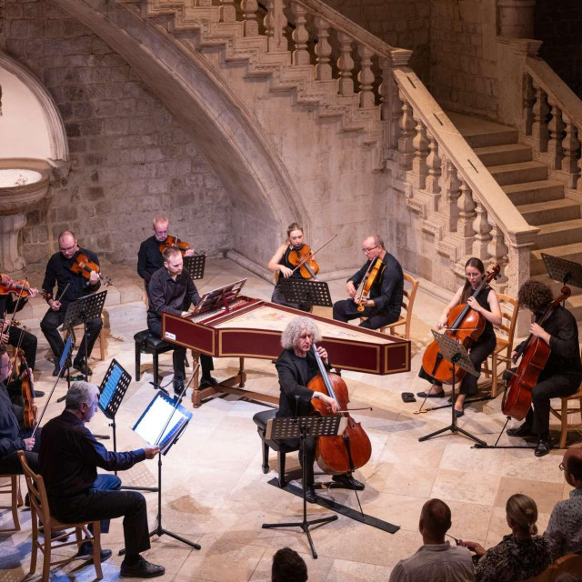 Koncert u Kneževu dvoru
