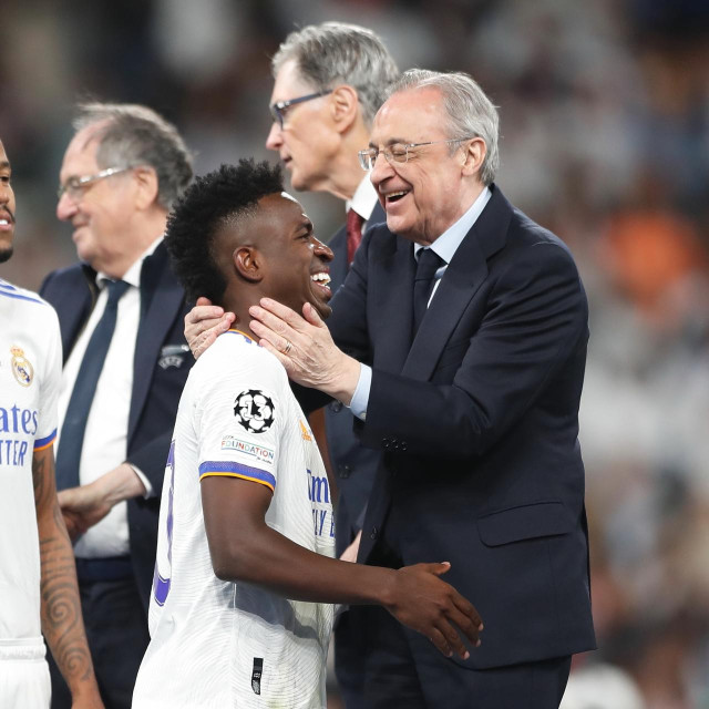 Vinicius Junior i predsjednik Reala Florentino Perez
