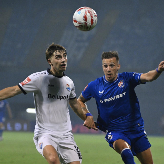 Filip Krušelj (Slaven Belupo) i Mislav Oršić (Dinamo)