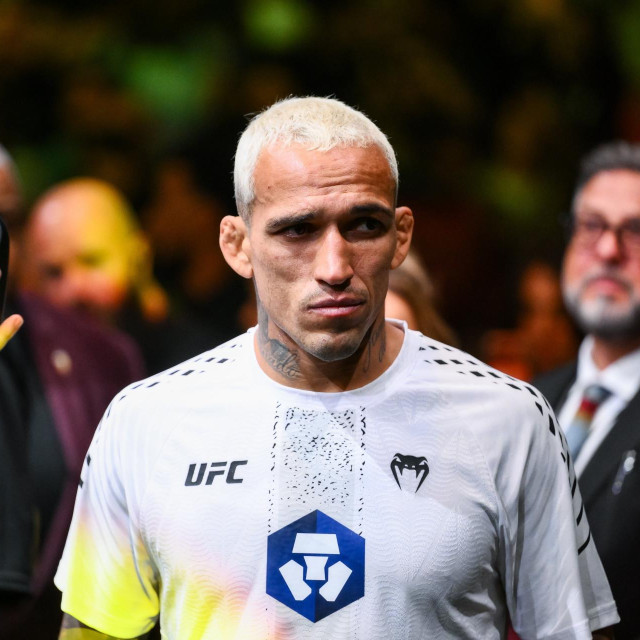 Charles Oliveira