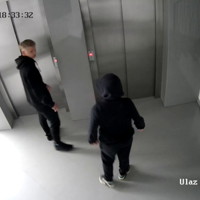 Policija traži muškarce sa snimke