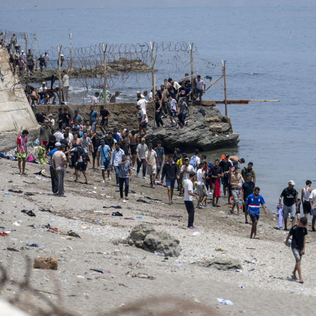 Ceutu je krajem srpnju pogodio ozbiljan migrantski val