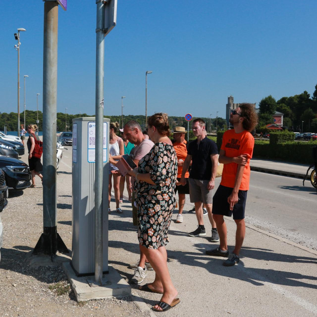 Plaćanje parkinga, ilustracija