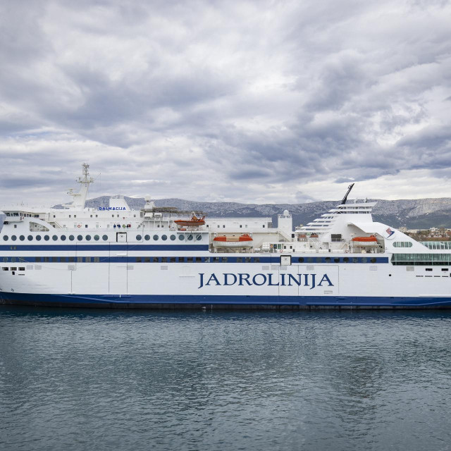 Jadrolinija brod Dalmacija