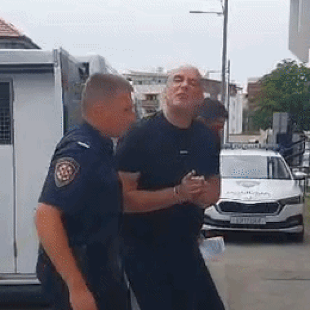 Leon Lučić ispred Županijskog suda u Velikoj Gorici