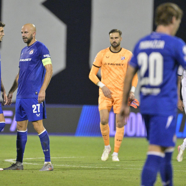 Dinamo je u pet kvalifikacijskih utakmica za Ligu prvaka postigao 13 pogodaka, najviše od svih, ali defenzivni dio igre nije bio na toj razini