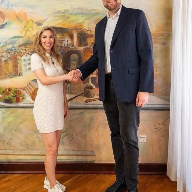 Nicole McGraw i Peđa Grbin