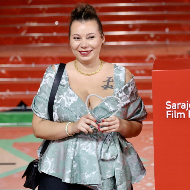 Sarajevo, BiH, 210826.
Narodno pozoriste.
Zatvaranje i dodjela nagrada 32. Sarajevo film festivala
Na fotografiji: Karla Jelic.