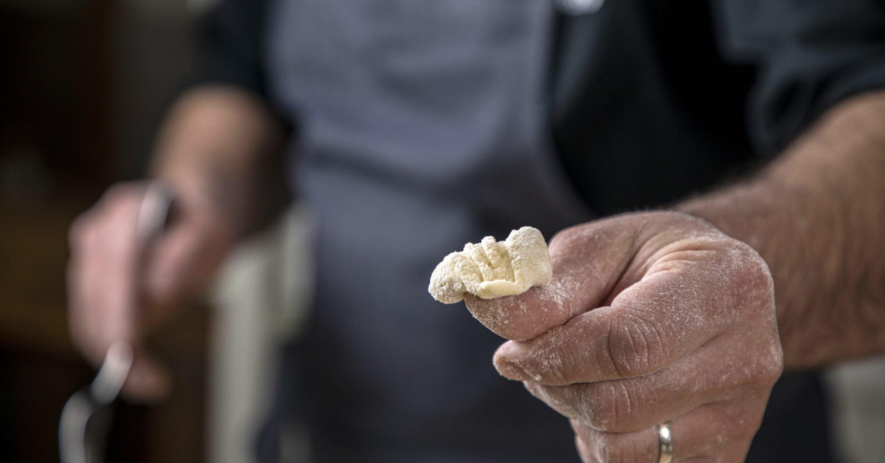 Традиционные Amatrice Gnocchi Ricci: рецепт исторической итальянской лапши без картофеля