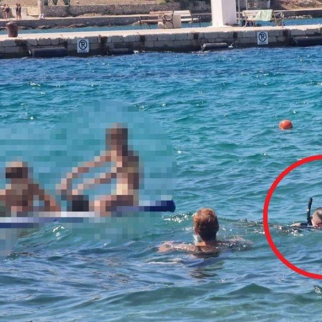 Prizori s plaže u Zlarinu