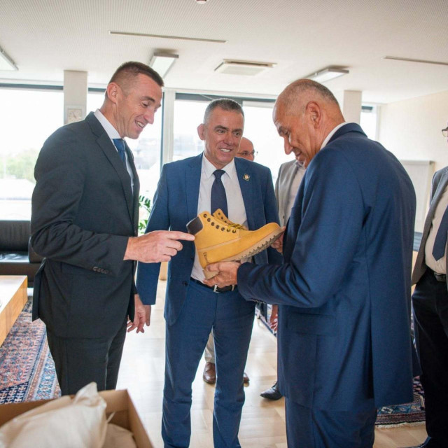 Ivan Penava, Stipo Mlinarić Ćipe i Janez Janša