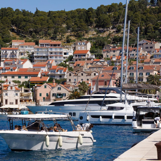 Hvar