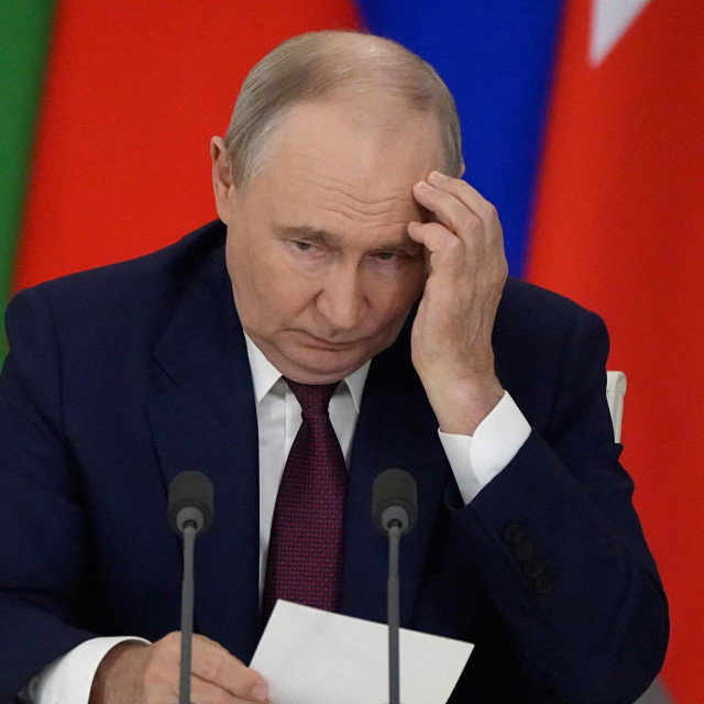 Putin procjenjuje da članak 5. o zajedničkoj obrani i dalje vrijedi te da zapadno odvraćanje funkcionira, unatoč javnim preispitivanjima obveza SAD-a