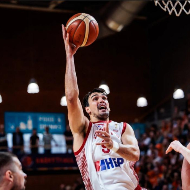Dario Šarić7