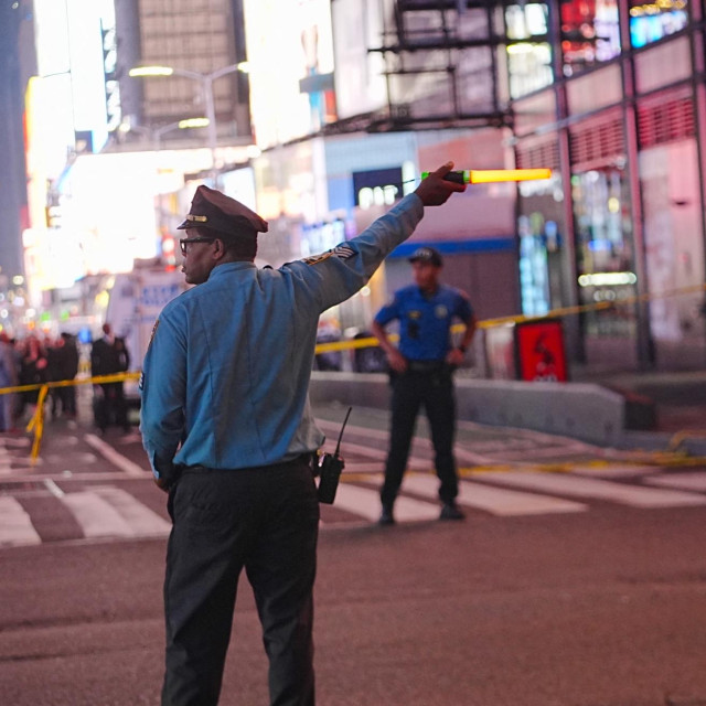 Prizori iz centra New Yorka, Times Square