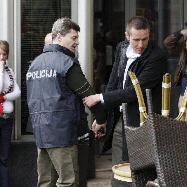 Rekonstrukcija ubojstva Mirka Rimca u kafiću Star‘s 2009. godine