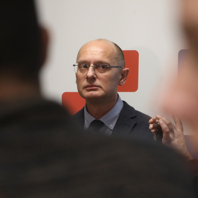 Nikola Hren