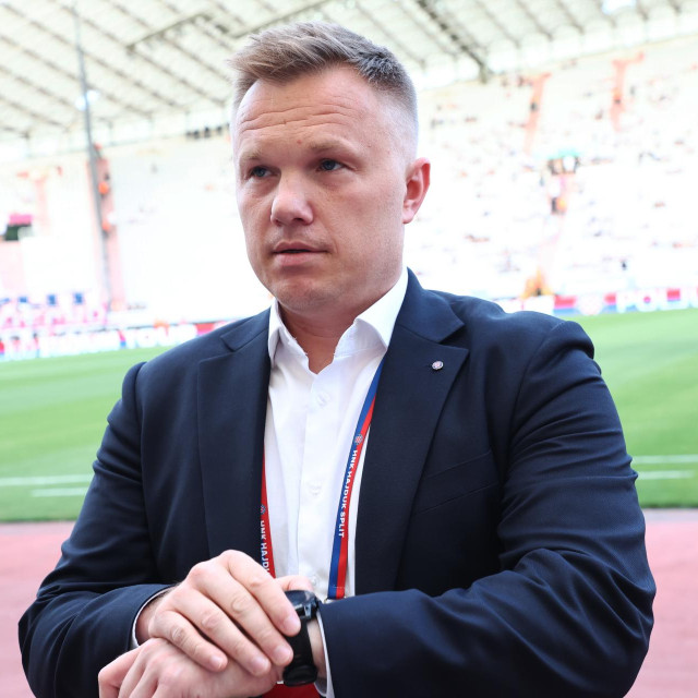 Robert Graf doveo je 11 igrača