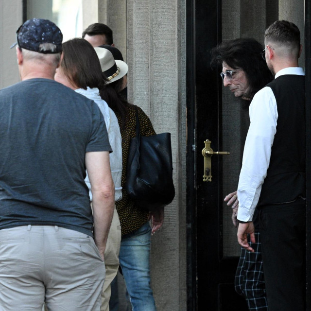 Alice Cooper u Zagrebu je zbog koncerta rock supergrupe Hollywood Vampires, koju čine Cooper, glumac i gitarist Johnny Depp te gitarist Aerosmitha Joe Perry.