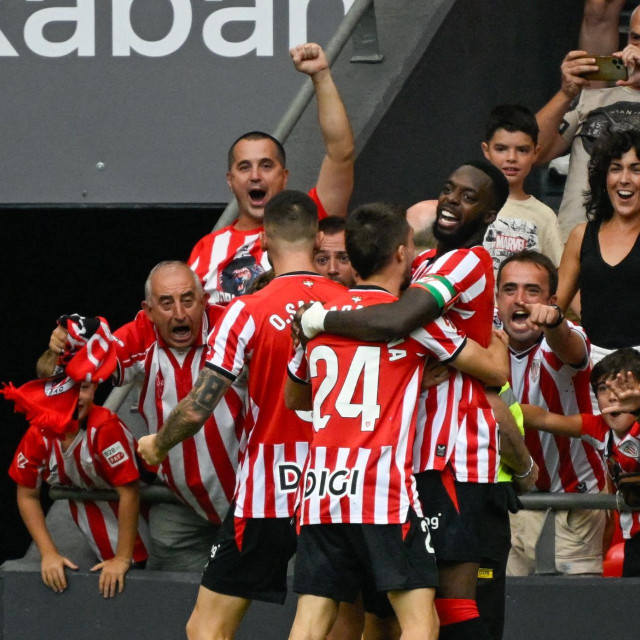 Nogometaši Athletic Bilbaa u proslavi pogotka