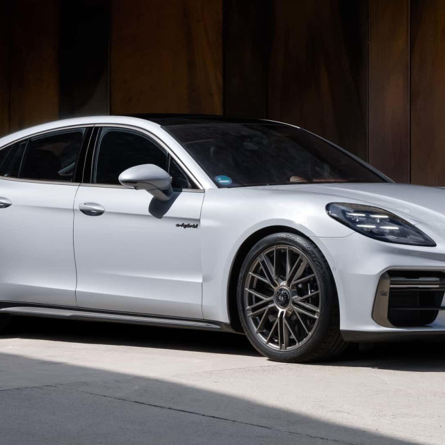 Porsche Panamera, ilustracija