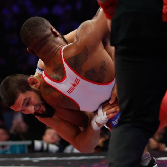 Hamzat Čimajev i Tyron Woodley