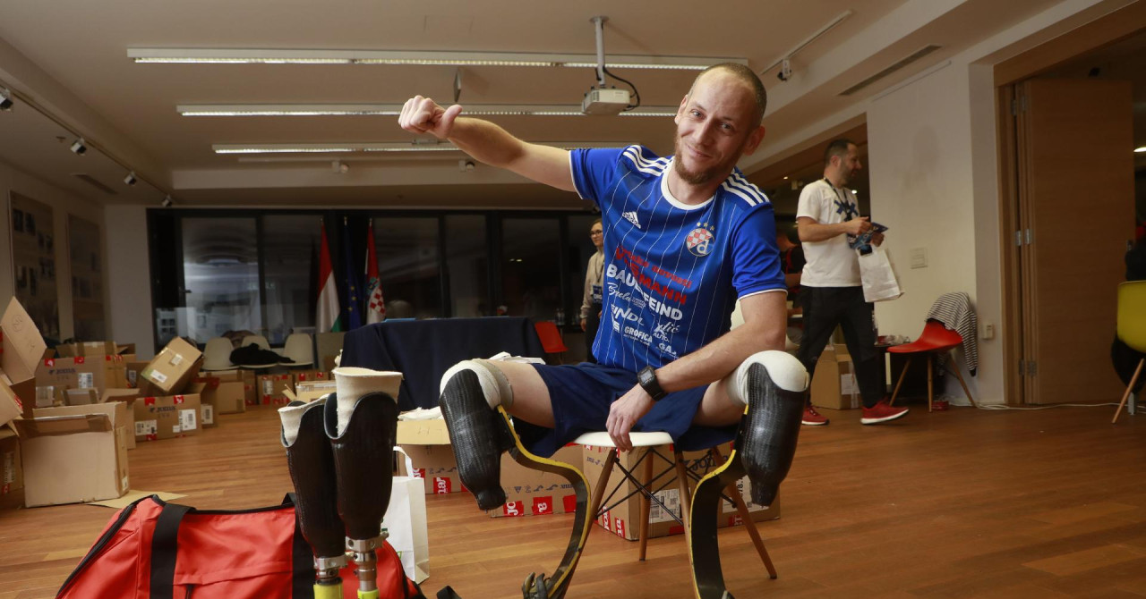 Father with no lower legs sets out on a four-day ride to Medjugorje after his son learned to walk