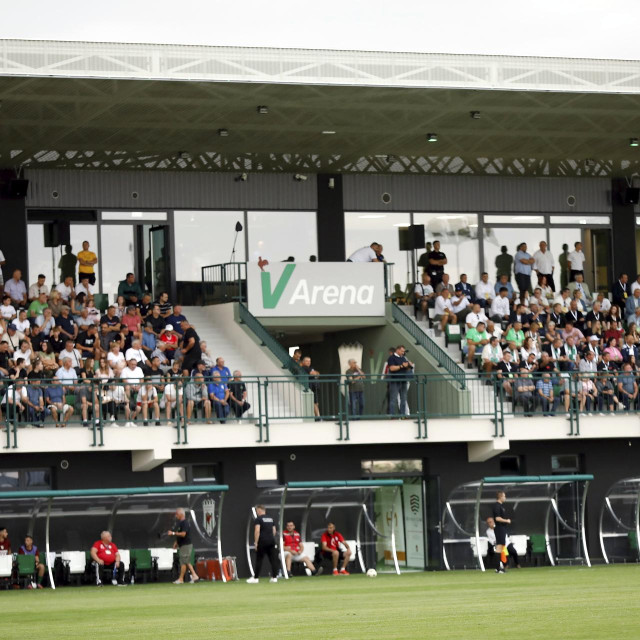 V Arena koja dominira Vardarcem otvorena je prije godinu dana