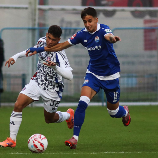 Luka Hodak (Hajduk) i Mihail Caimacov (Slaven Belupo)