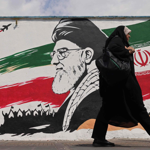Pokojni ajatolah Ali Hamenei zauzeo je potpuno drugačiji ekonomski stav od Rusije