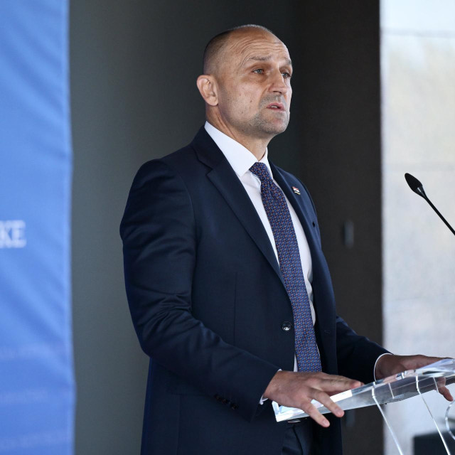 Ministar obrane RH Ivan Anušić