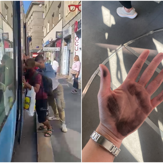 Putnici guraju tramvaj u centru Zagreba