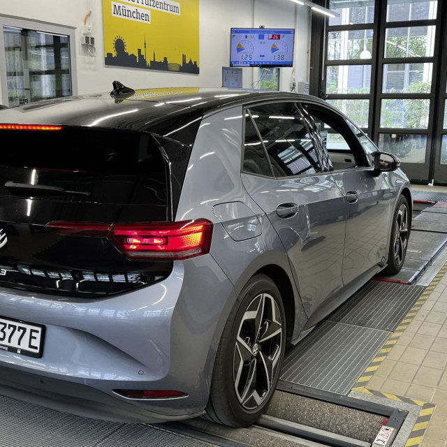 Volkswagen ID.3 Pro na maraton-testu njemačkog autokluba ADAC