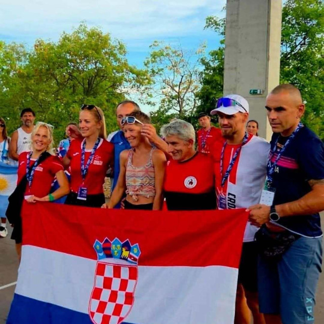 Hrvatska reprezentacija u Mađarskoj na šestodnevnom SP-u
