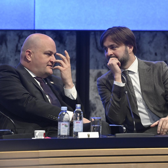 Ministar gospodarstva Ante Šušnjar i ministar financija Tomislav Ćorić