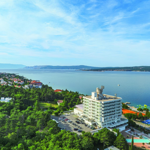 Hotel Omorika - Jadran Hotels & Camps