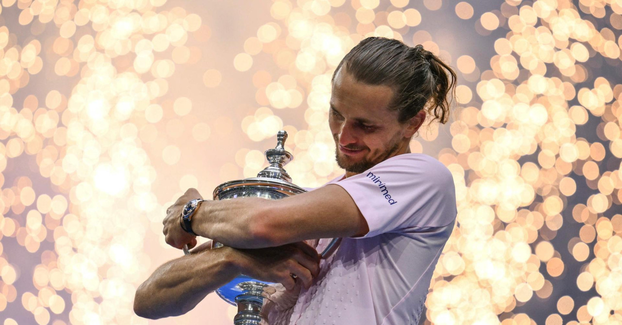 At 30, Tennis Player Overcomes Illness to Win First Grand Slam