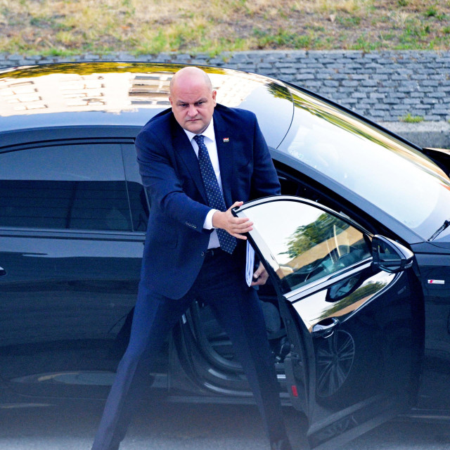 Ministar gospodarstva Ante Šušnjar